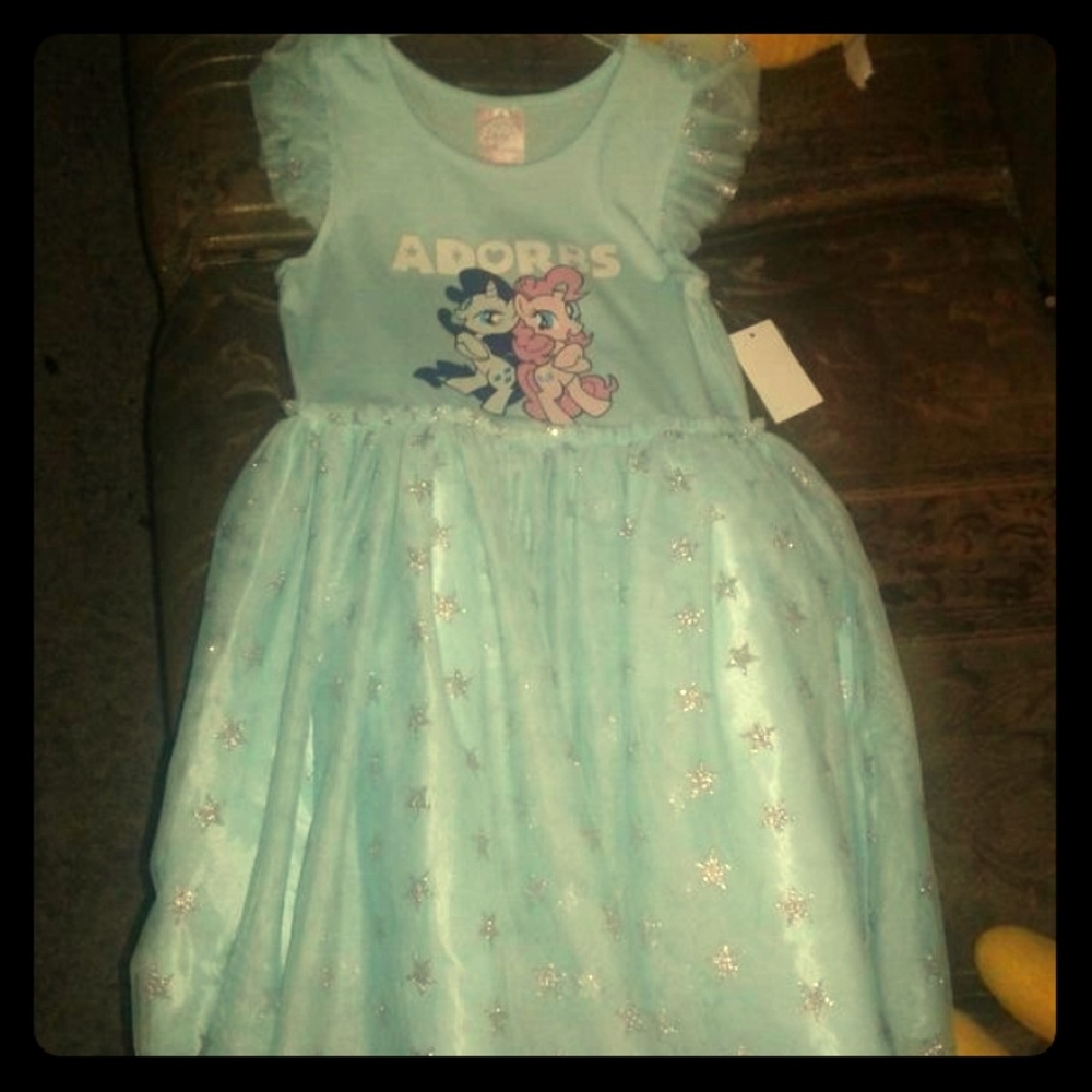 Childrens dress size 6x